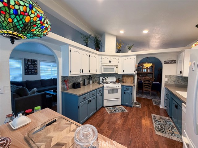 Detail Gallery Image 12 of 23 For 15111 Pipeline Ave #282,  Chino Hills,  CA 91709 - 3 Beds | 2 Baths