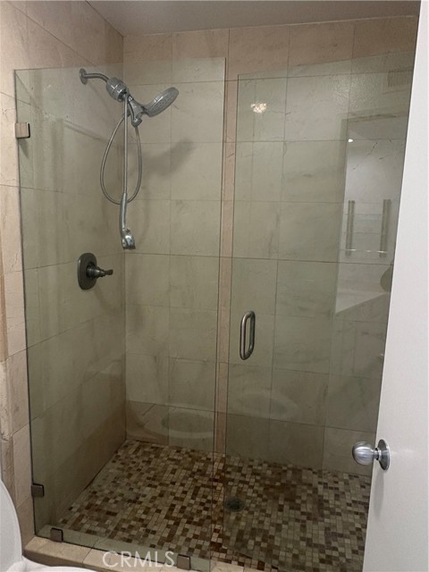 Detail Gallery Image 24 of 34 For 2211 Carob, Tustin,  CA 92782 - 3 Beds | 2/1 Baths