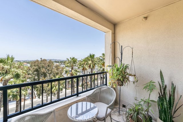 Detail Gallery Image 5 of 66 For 850 E Ocean Bld #613,  Long Beach,  CA 90802 - 1 Beds | 1 Baths