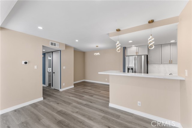 Detail Gallery Image 27 of 48 For 15511 Sherman Way #1,  Van Nuys,  CA 91406 - 2 Beds | 2 Baths