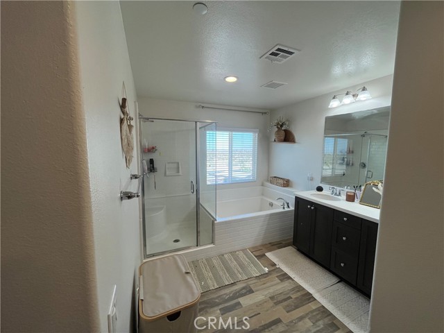 Detail Gallery Image 22 of 36 For 11764 Andrews Pl, Victorville,  CA 92392 - 4 Beds | 3/1 Baths