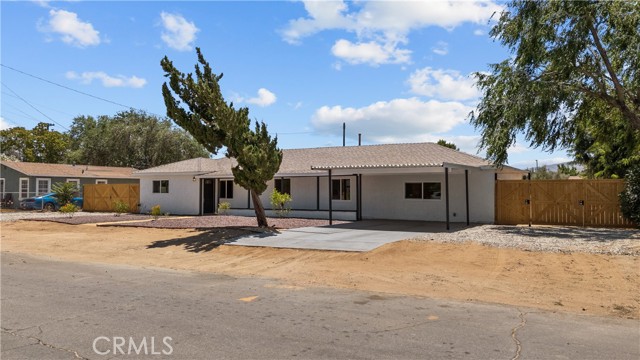 4522 Avenue L6, Lancaster, California 93536, 5 Bedrooms Bedrooms, ,2 BathroomsBathrooms,Single Family Residence,For Sale,Avenue L6,SR24124911