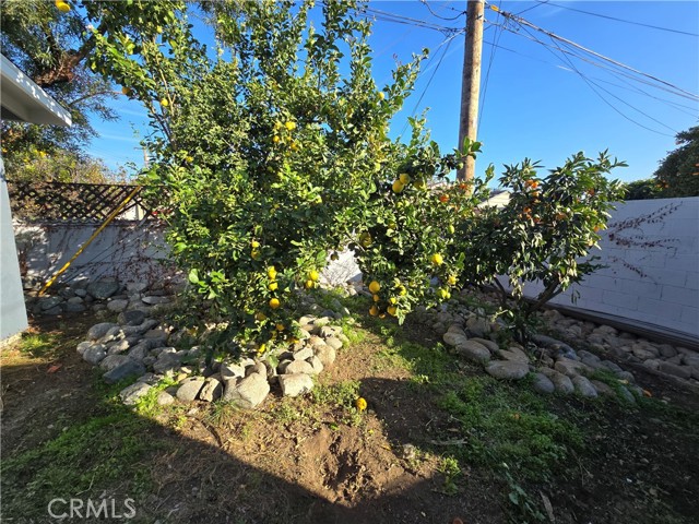 Detail Gallery Image 22 of 22 For 896 Altura Way a,  Upland,  CA 91786 - 3 Beds | 2 Baths