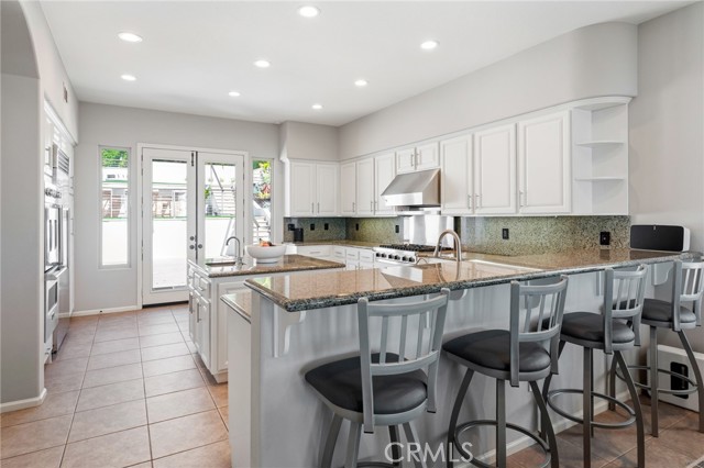 Detail Gallery Image 17 of 48 For 33 Nuvola Ct, Rancho Palos Verdes,  CA 90275 - 4 Beds | 3/1 Baths