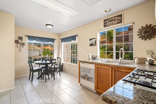 Detail Gallery Image 11 of 32 For 28297 Valombrosa Dr, Menifee,  CA 92584 - 2 Beds | 2 Baths