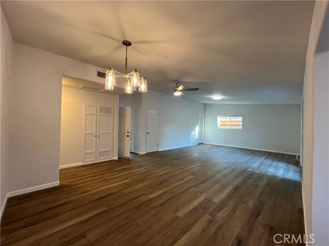 Detail Gallery Image 2 of 16 For 18708 Keswick, Reseda,  CA 91335 - 3 Beds | 2 Baths