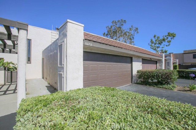 1667 S Heritage Circle #D, Anaheim, CA 92804