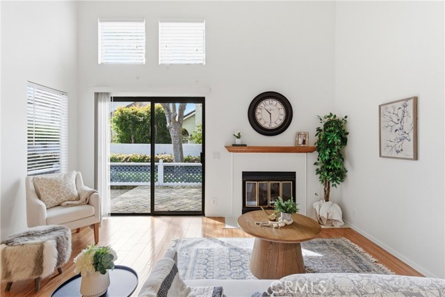 Detail Gallery Image 6 of 28 For 81 Briarglen, Irvine,  CA 92614 - 2 Beds | 2 Baths