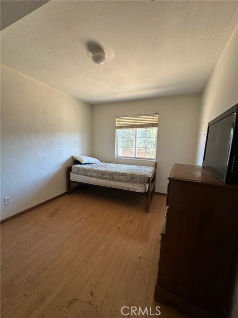 Detail Gallery Image 9 of 13 For 2187 5th Ln, Big Bear City,  CA 92314 - 4 Beds | 3 Baths