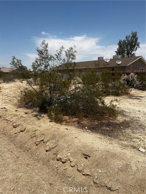 Detail Gallery Image 6 of 7 For 72562 Juanita Dr, Twentynine Palms,  CA 92277 - – Beds | – Baths