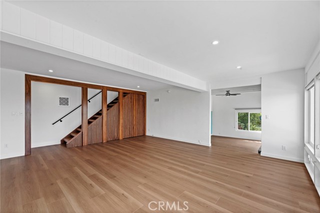 Detail Gallery Image 21 of 29 For 7512 Rindge Ave, Playa Del Rey,  CA 90293 - 3 Beds | 3 Baths