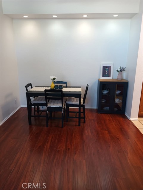 Detail Gallery Image 7 of 26 For 4900 N Grand Ave #325,  Covina,  CA 91724 - 2 Beds | 2 Baths