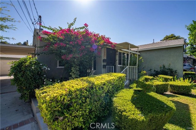 Detail Gallery Image 14 of 30 For 11566 Cumpston St, North Hollywood,  CA 91601 - 4 Beds | 2 Baths