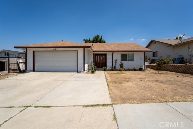 Detail Gallery Image 1 of 1 For 24946 Enchanted Way, Moreno Valley,  CA 92557 - 3 Beds | 2 Baths