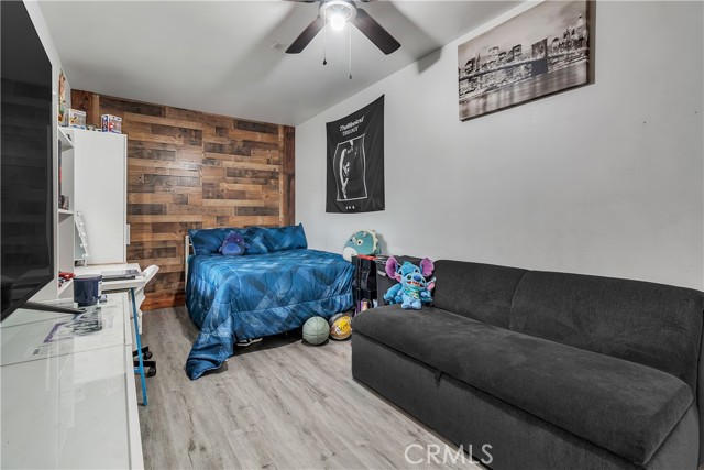 5231 1/2 Clara Street, Cudahy CA: https://media.crmls.org/medias/8158d46b-1422-4d6b-b92b-ebb40699cc6c.jpg
