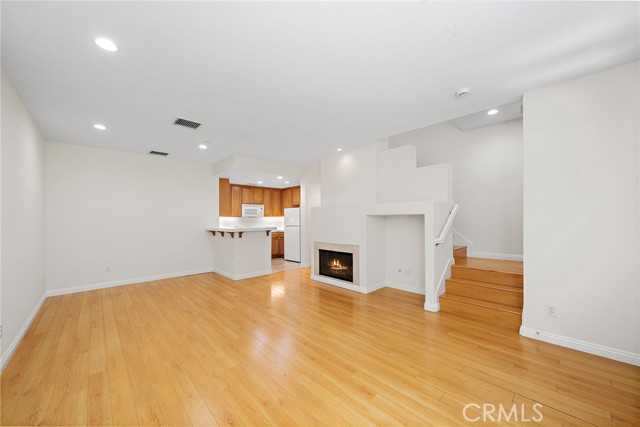 Detail Gallery Image 2 of 18 For 246 Coral Rose, Irvine,  CA 92603 - 2 Beds | 2/1 Baths