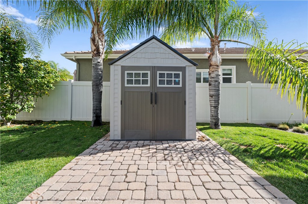 33716 Blue Water Way