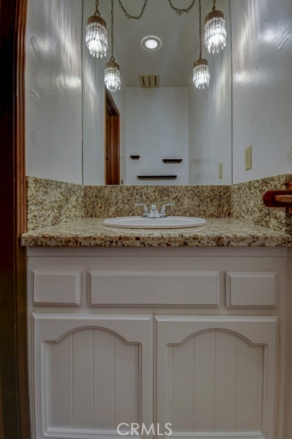 Detail Gallery Image 15 of 25 For 751 Bolsana, Laguna Beach,  CA 92651 - 4 Beds | 3/1 Baths