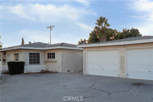 Detail Gallery Image 7 of 32 For 11233 Victory Bld, North Hollywood,  CA 91606 - – Beds | – Baths