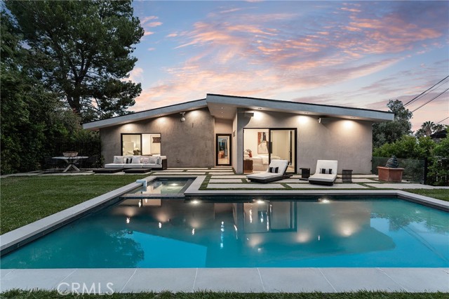 Front Image Thumbnail for CRSR25266518