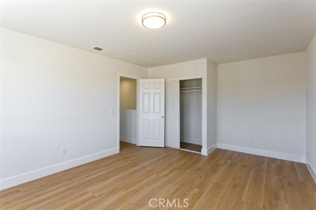 Detail Gallery Image 15 of 38 For 12596 Glen Canyon, Victorville,  CA 92395 - 5 Beds | 3 Baths