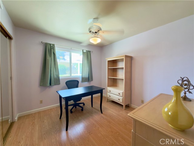 Detail Gallery Image 15 of 27 For 4917 Burnaby Dr, Covina,  CA 91724 - 3 Beds | 2 Baths