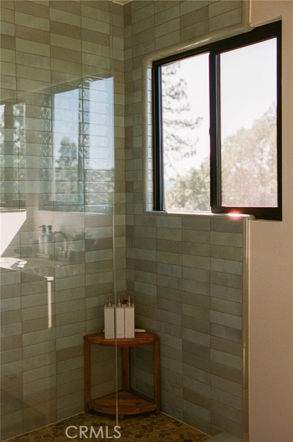 Detail Gallery Image 50 of 58 For 481 Heliotrope Dr, Lake Arrowhead,  CA 92352 - 3 Beds | 2/1 Baths