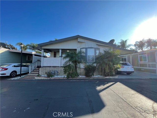 Detail Gallery Image 5 of 28 For 211 S Beach Blvd #72,  Anaheim,  CA 92804 - 3 Beds | 2 Baths