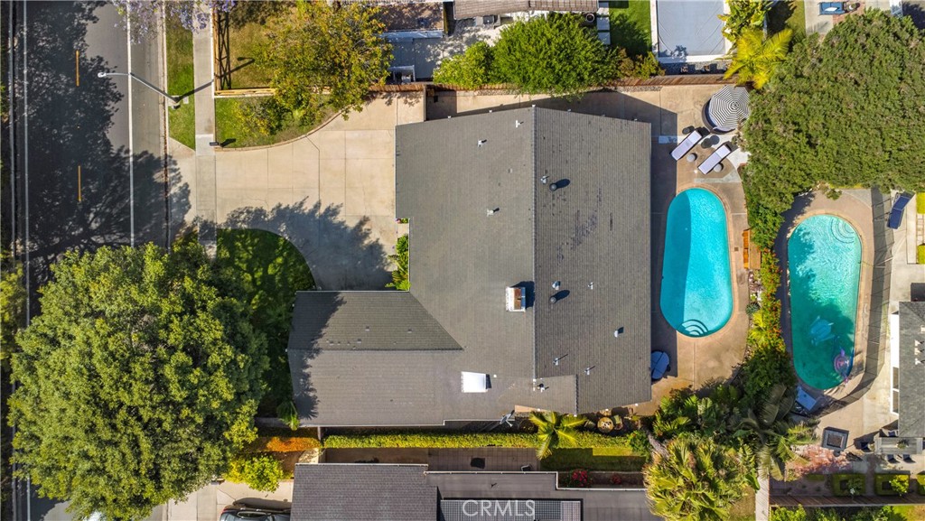 MLS #OC25138395 img 25