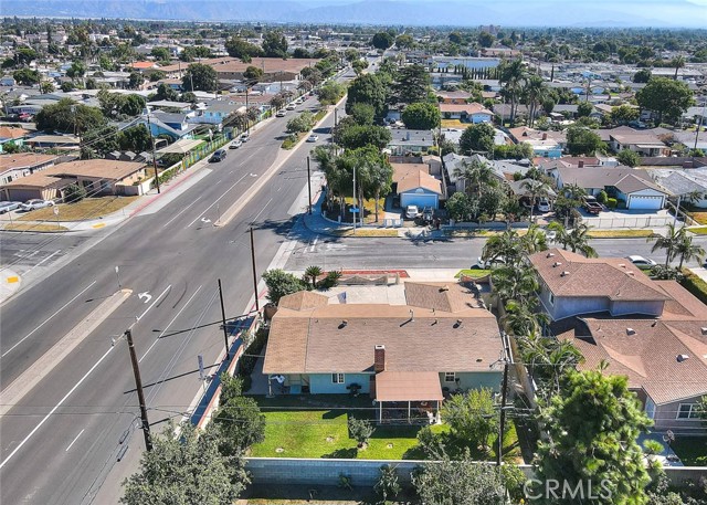 14104 Barrydale Street, La Puente CA: https://media.crmls.org/medias/81603270-6e48-48cc-9a83-bf1edd657d7b.jpg