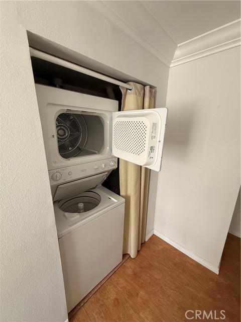 Detail Gallery Image 13 of 25 For 345 W Acacia, Glendale,  CA 91204 - 2 Beds | 2/1 Baths