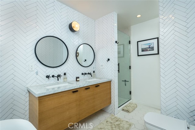 Detail Gallery Image 32 of 61 For 1081 E San Jose Ave, Burbank,  CA 91501 - 4 Beds | 3/1 Baths