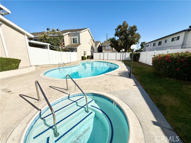 Detail Gallery Image 12 of 14 For 7885 Cerritos Ave #12,  Stanton,  CA 90680 - 3 Beds | 2/1 Baths