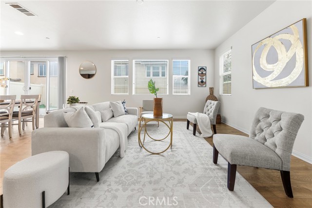 7733 Lupin Street, Chino CA: https://media.crmls.org/medias/8161ac55-efb2-409c-a795-9c2afde820af.jpg