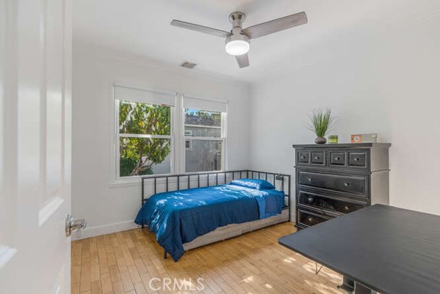 Detail Gallery Image 13 of 26 For 6551 De Celis, Lake Balboa,  CA 91406 - 3 Beds | 2 Baths