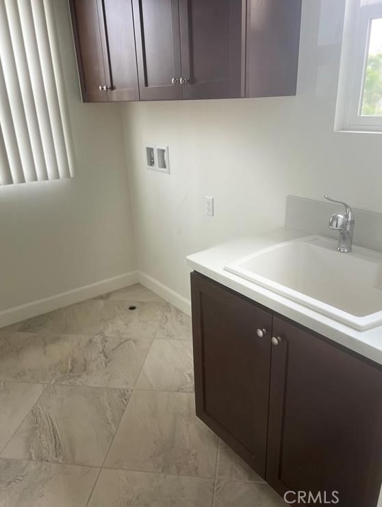 131 Yuba, Irvine CA: https://media.crmls.org/medias/8161f382-e437-4ccf-bbe0-609671f60a87.jpg