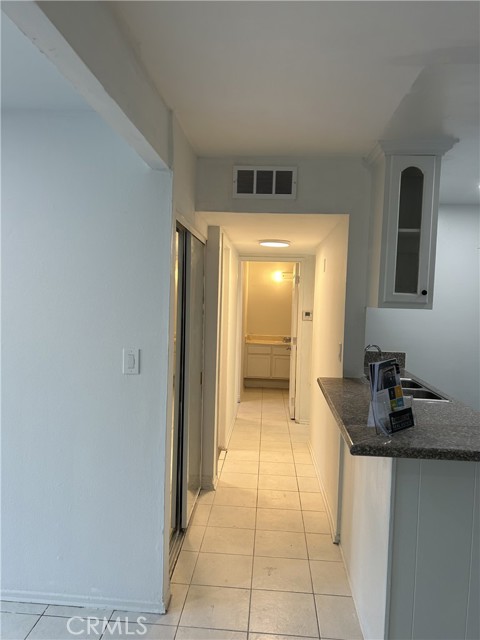 Detail Gallery Image 17 of 18 For 18620 Hatteras St #272,  Tarzana,  CA 91356 - 2 Beds | 2 Baths