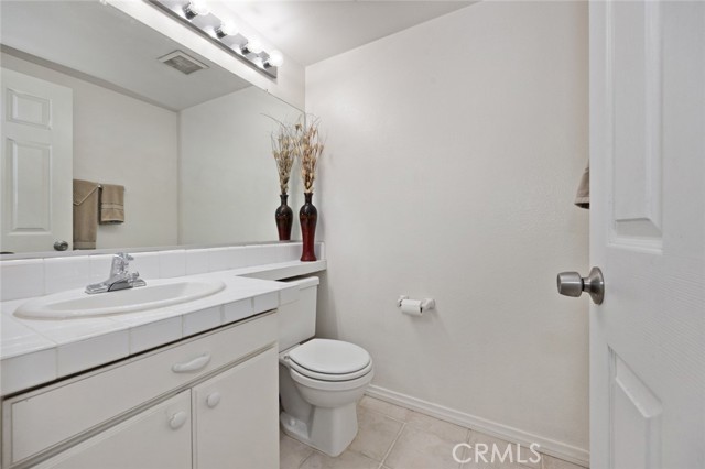 Detail Gallery Image 23 of 36 For 12876 Hampshire Pl, Chino,  CA 91710 - 2 Beds | 2/1 Baths
