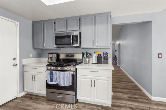 Detail Gallery Image 15 of 15 For 39769 Firethorn Ct, Murrieta,  CA 92563 - 3 Beds | 2 Baths