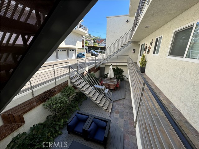 Detail Gallery Image 12 of 18 For 222 Arch #4,  Laguna Beach,  CA 92651 - 2 Beds | 2 Baths