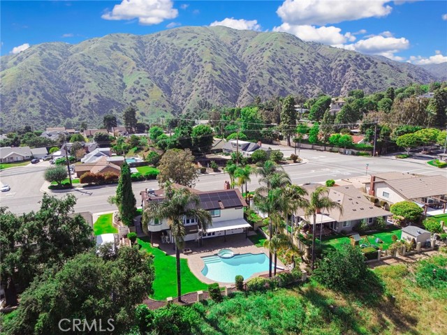 7022 Wheeler Avenue, La Verne CA: https://media.crmls.org/medias/8163edf3-67c7-436c-8b8f-43fd7815a75e.jpg