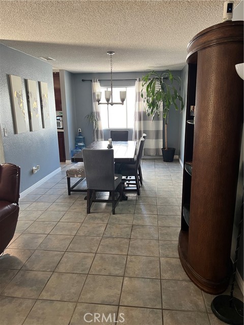 Detail Gallery Image 14 of 32 For 111 W Perry St, Perris,  CA 92571 - 4 Beds | 2 Baths