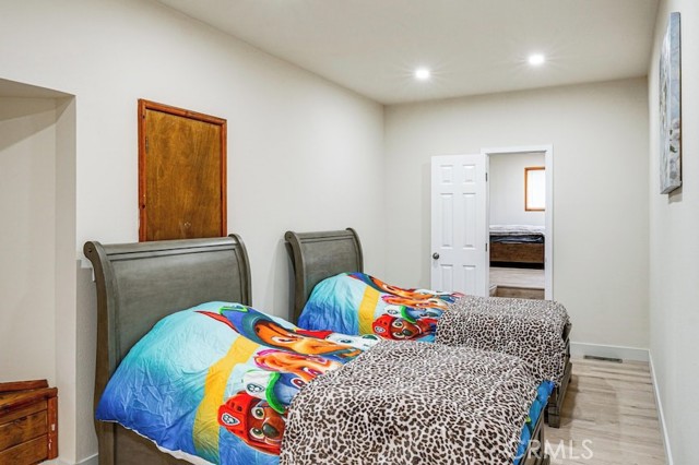 Image 10 of 43 For 2216 St Bernard