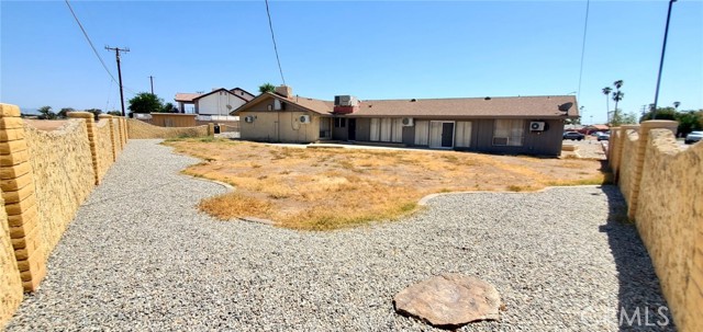 Detail Gallery Image 16 of 17 For 1154 Catalina Dr, Blythe,  CA 92225 - 3 Beds | 2/1 Baths