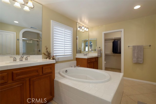 Detail Gallery Image 20 of 39 For 25081 River Walk Ln, Stevenson Ranch,  CA 91381 - 4 Beds | 3 Baths