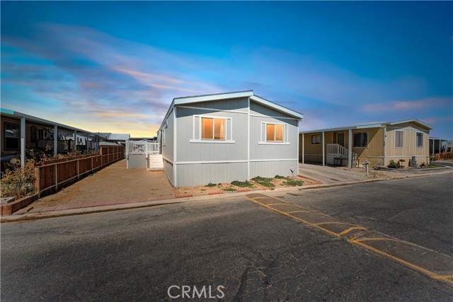 Detail Gallery Image 1 of 52 For 1550 20th St #69,  Rosamond,  CA 93560 - 4 Beds | 2 Baths