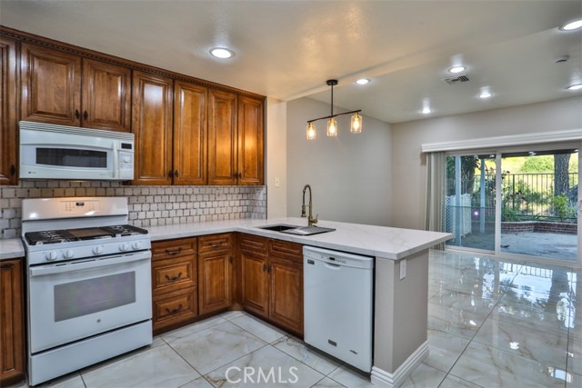 Detail Gallery Image 17 of 75 For 176 Calle Renata, San Dimas,  CA 91773 - 4 Beds | 2/1 Baths