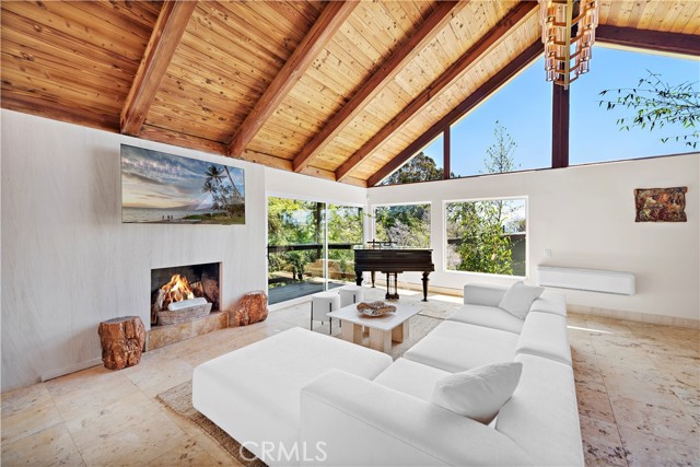 Detail Gallery Image 5 of 31 For 785 Summit Dr, Laguna Beach,  CA 92651 - 4 Beds | 4 Baths