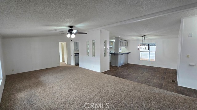 Detail Gallery Image 9 of 30 For 1512 E 5th St Spc 117, Ontario,  CA 91764 - 3 Beds | 2 Baths