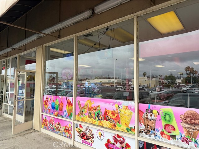 716 E Arrow Highway, Pomona CA: https://media.crmls.org/medias/81692078-1fb9-44be-bb4c-a84c931aa5d9.jpg